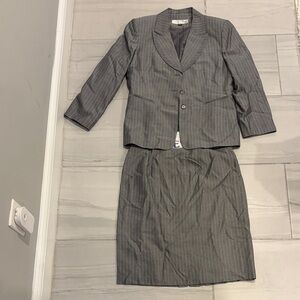 Tahari Arthur S. Levine Women's Gray Pinstripe Blazer with Skirt Outfit